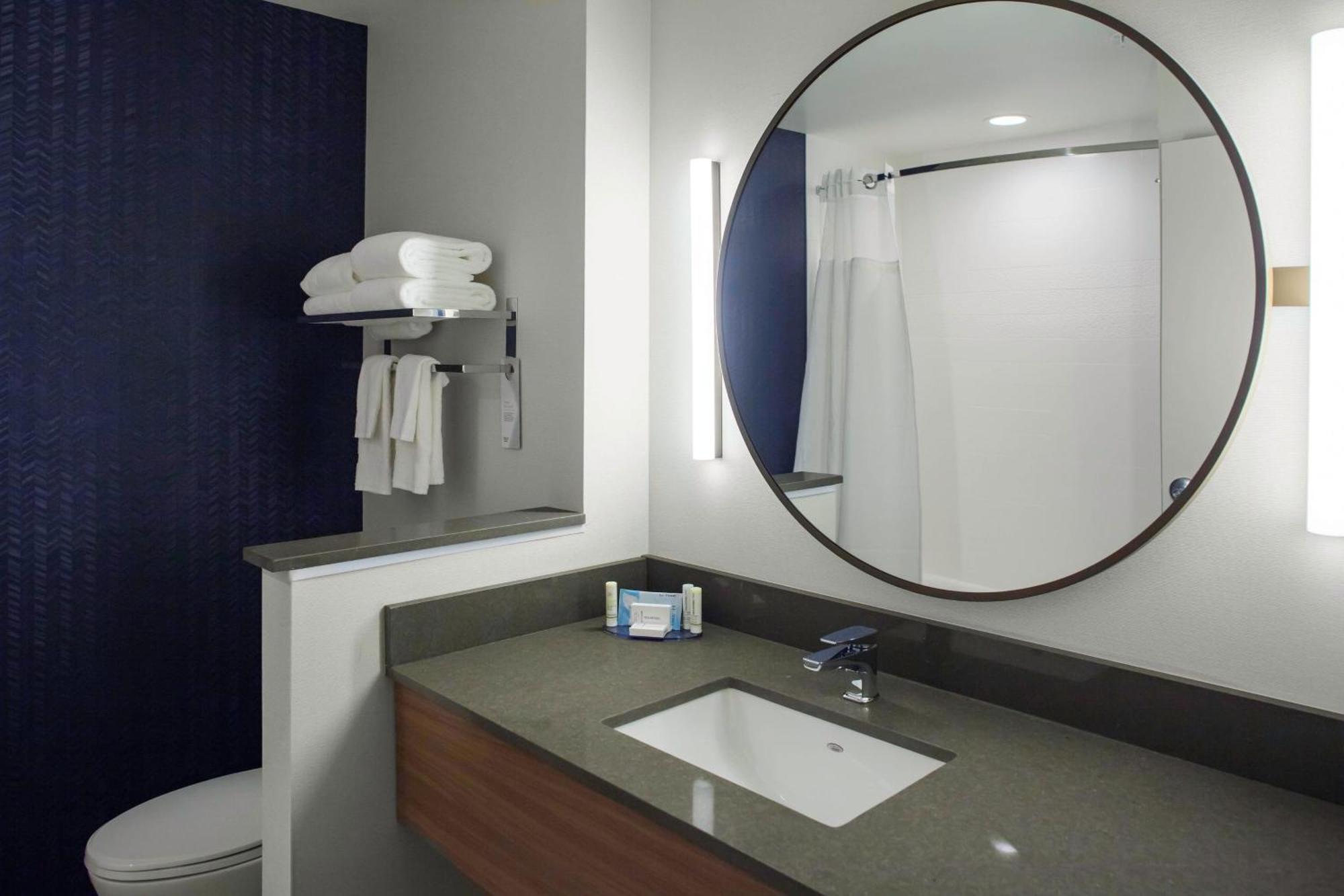 Fairfield Inn & Suites By Marriott Roanoke Salem Exteriör bild