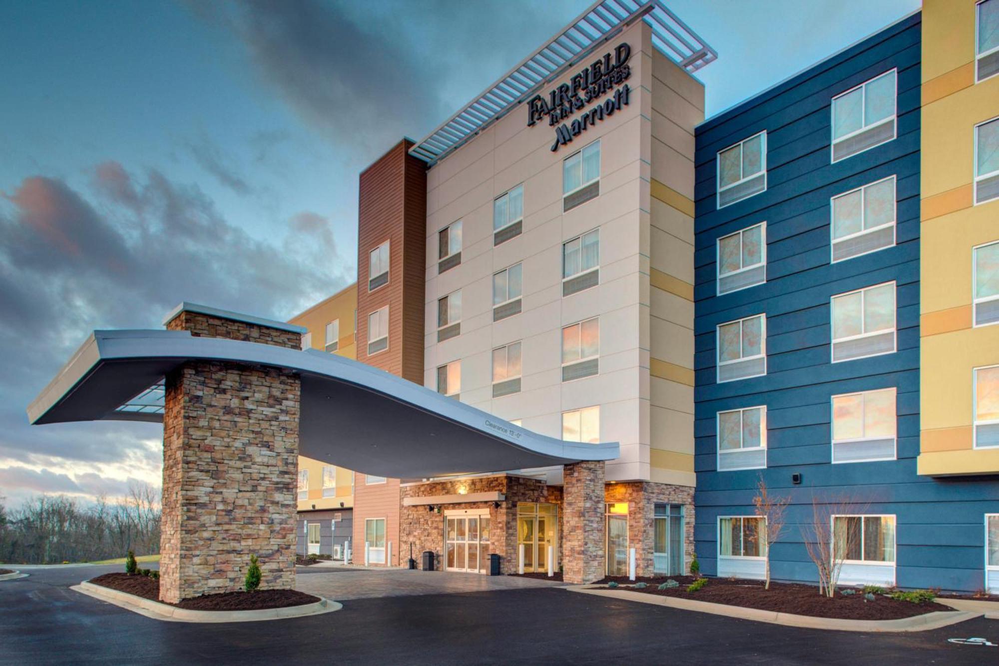 Fairfield Inn & Suites By Marriott Roanoke Salem Exteriör bild